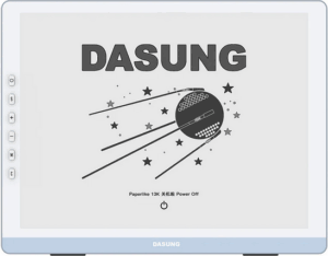 Billede af DASUNG Paperlike 13K 37 Hz Set forfra med teksten DASUNG i skærmbilledet