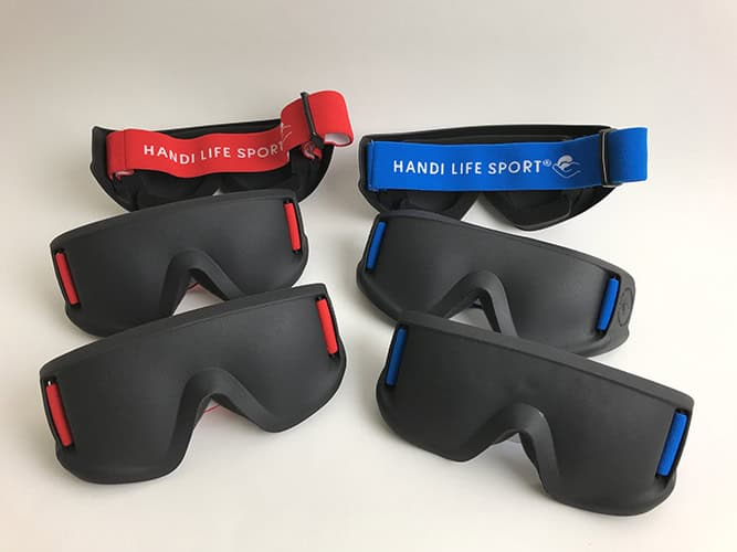 Billede af Justa Blindesportsmaske hvor i alt seks masker ligger i to rækker
