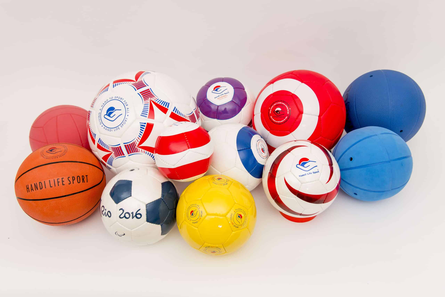 Billede af det store udvalg af bolde produceret af Handi Life Sport