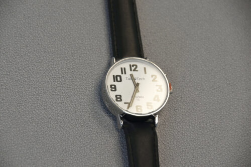 Prime Small på Grå baggrund